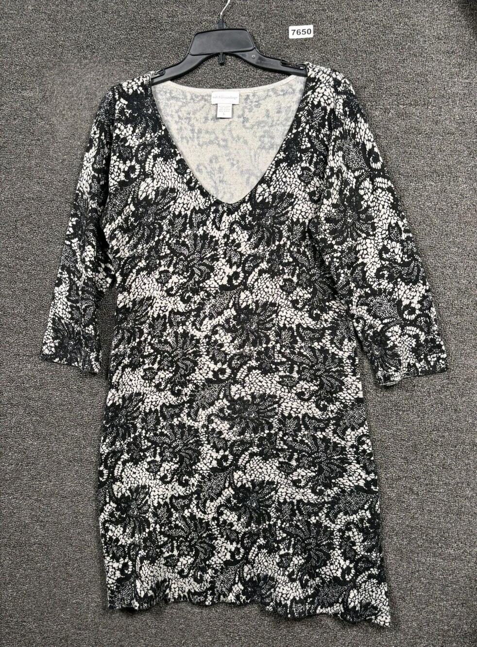 Soft Surroundings Sweater Dress Womens Large Black Floral Knit 3/4 Sleeve V Neck